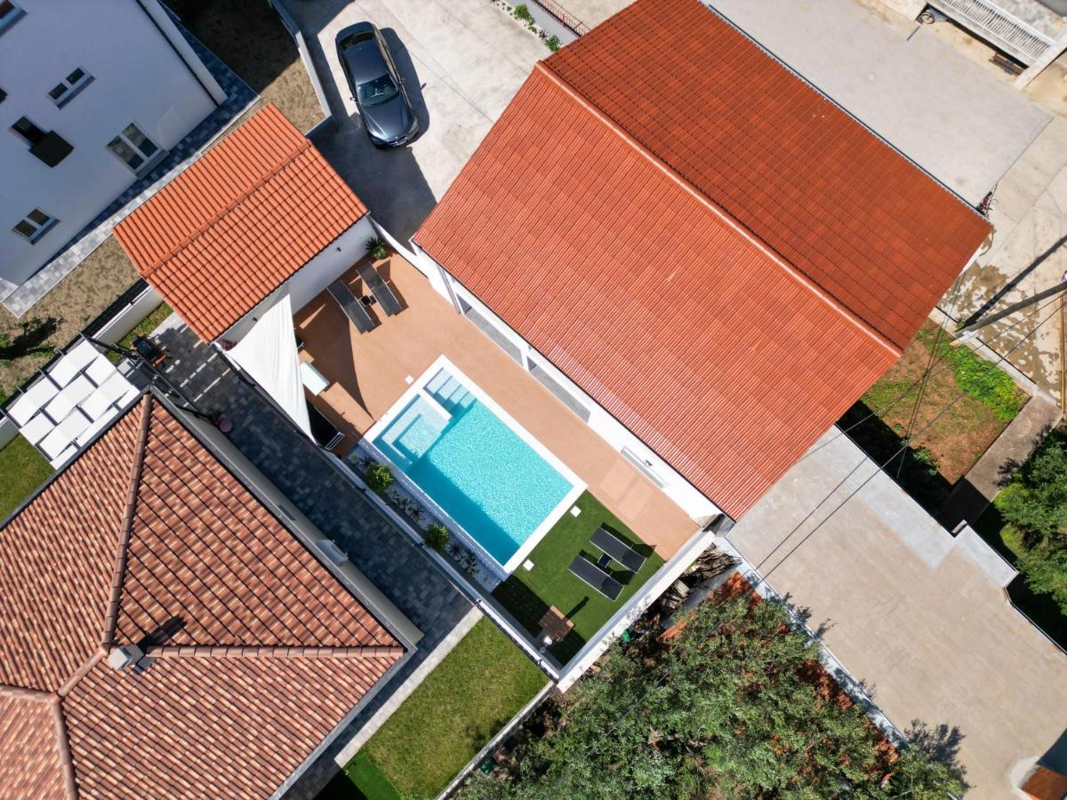 Bernie Apartments With A Pool Zadar Dış mekan fotoğraf